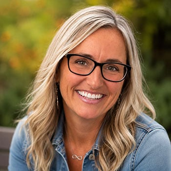 Image of Jennifer Hesse