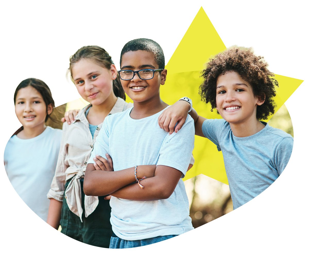 Williamsburg students happy together on an outdoor adventure